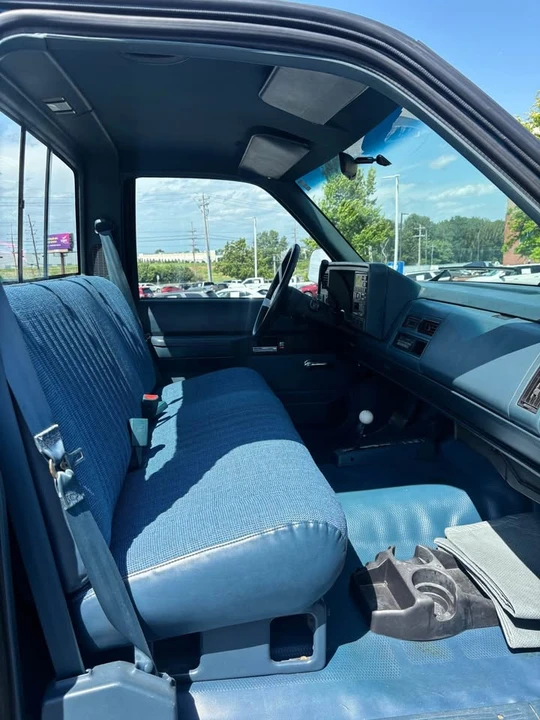 1990 Chevrolet C/K 4th Gen - Image 9 of 10