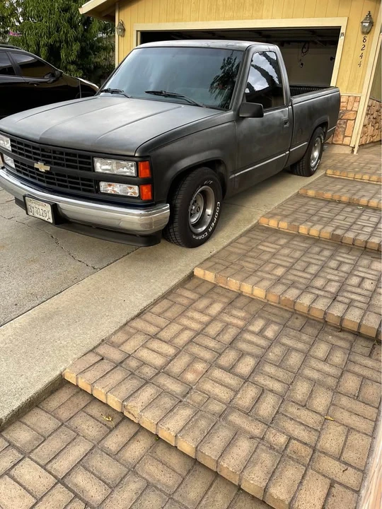 1990 Chevrolet C/K 4th Gen - Image 5 of 8