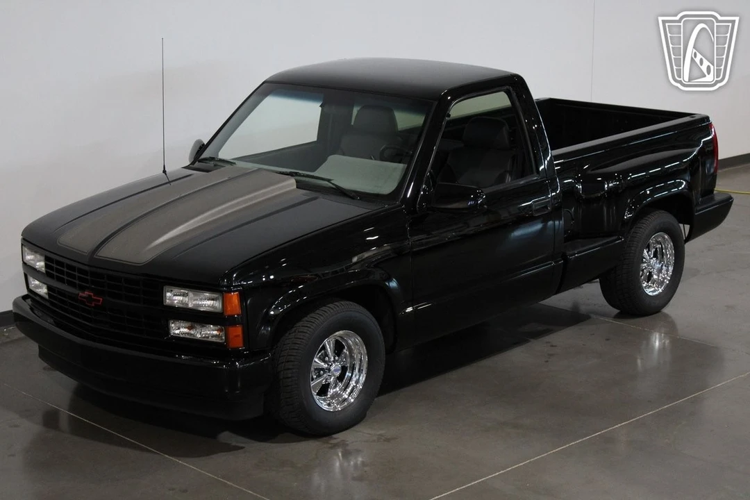 1990 Chevrolet C/K 3rd Gen - Image 11 of 12