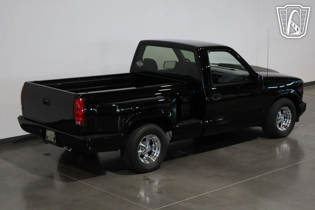 1990 Chevrolet C/K 3rd Gen - Image 10 of 12