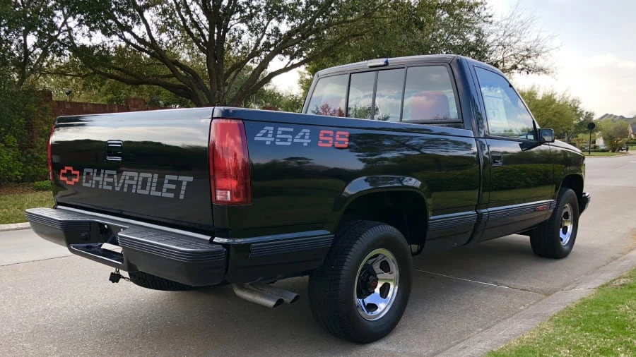 1990 Chevrolet C/K 4th Gen - Image 3 of 11