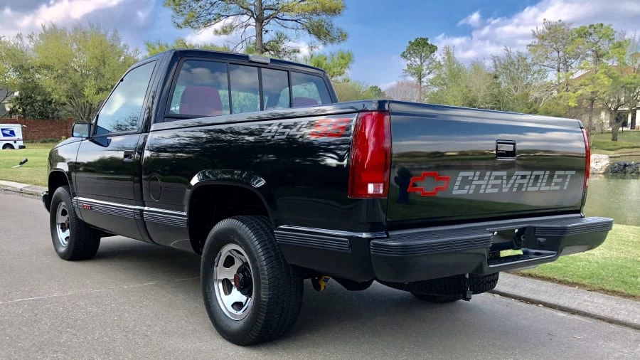 1990 Chevrolet C/K 4th Gen - Image 10 of 11