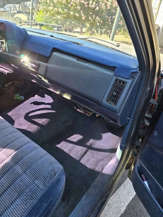 1990 Chevrolet C/K 4th Gen - Image 6 of 12