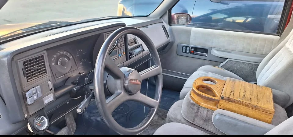 1990 Chevrolet C/K 4th Gen - Image 9 of 10