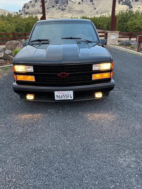 1990 Chevrolet 454 SS - Image 9 of 12