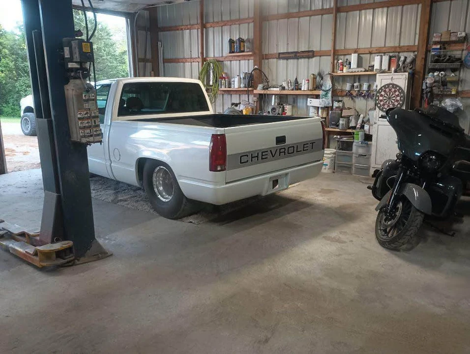 1990 Chevrolet 454 SS - Image 8 of 9