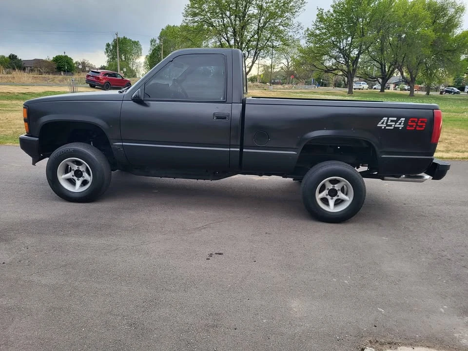 1990 Chevrolet 454 SS - Image 9 of 18