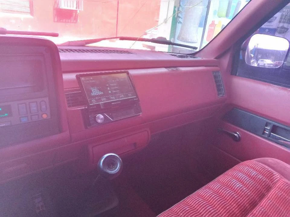1990 Chevrolet C/K 4th Gen - Image 11 of 15