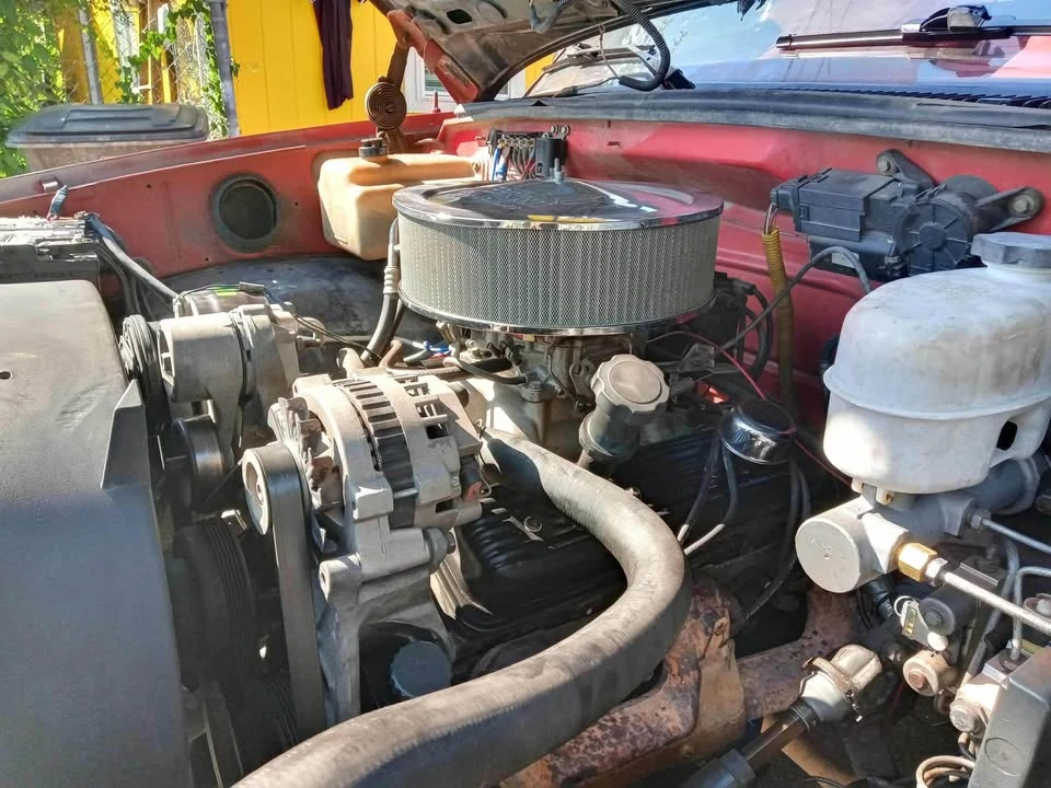 1990 Chevrolet C/K 4th Gen - Image 4 of 15