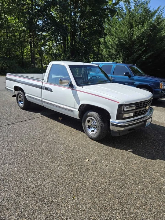 1990 Chevrolet C/K 4th Gen - Image 2 of 8