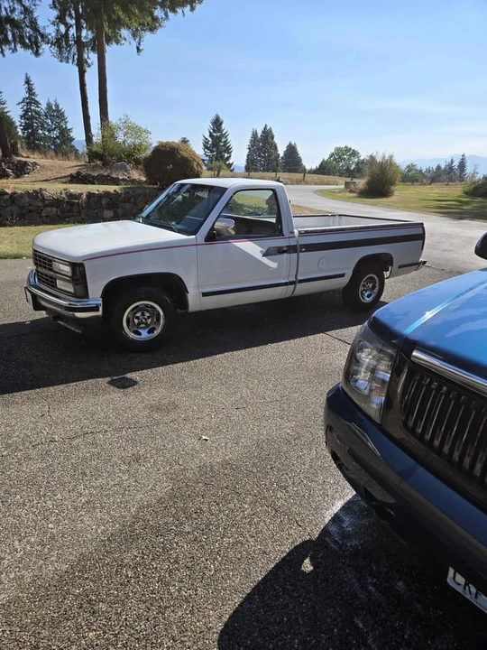 1990 Chevrolet C/K 4th Gen - Image 3 of 8