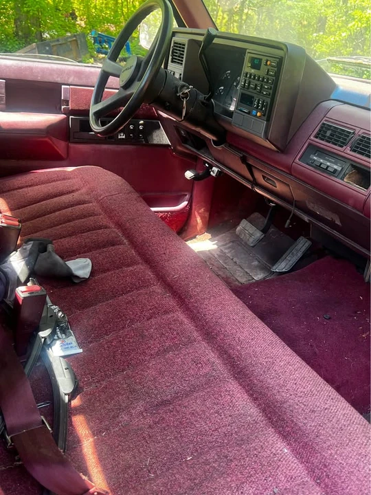 1990 Chevrolet C/K 4th Gen - Image 11 of 18
