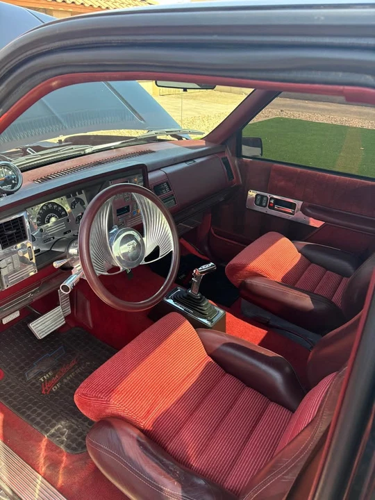 1990 Chevrolet C/K 4th Gen - Image 4 of 9