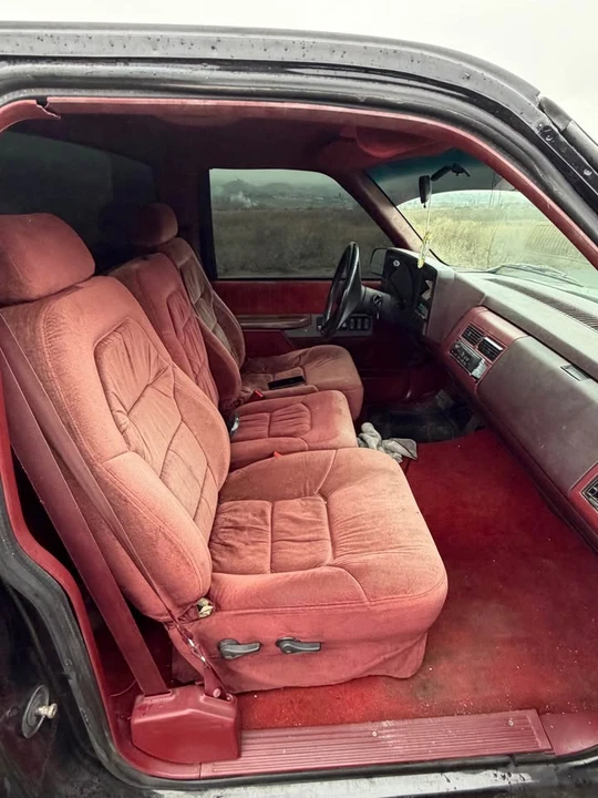 1990 Chevrolet C/K 4th Gen - Image 8 of 10