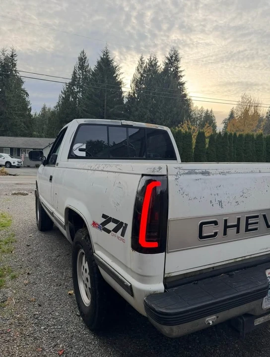 1990 Chevrolet C/K 4th Gen - Image 4 of 11
