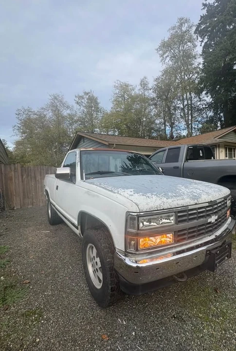 1990 Chevrolet C/K 4th Gen - Image 2 of 11