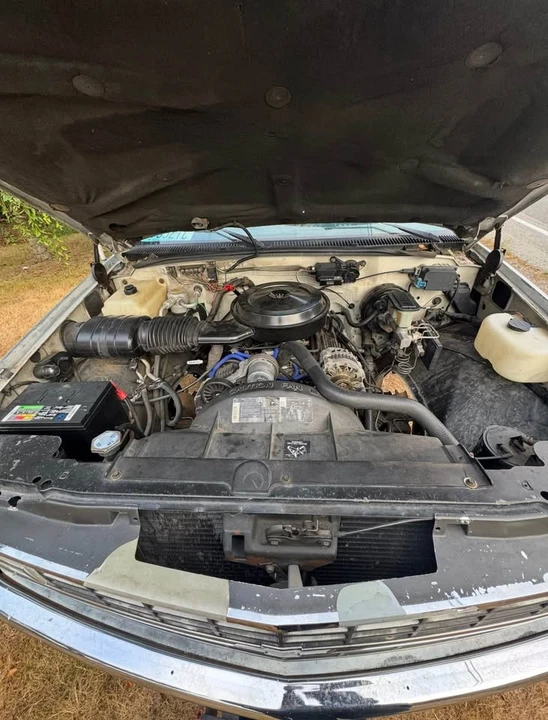 1990 Chevrolet C/K 4th Gen - Image 10 of 11