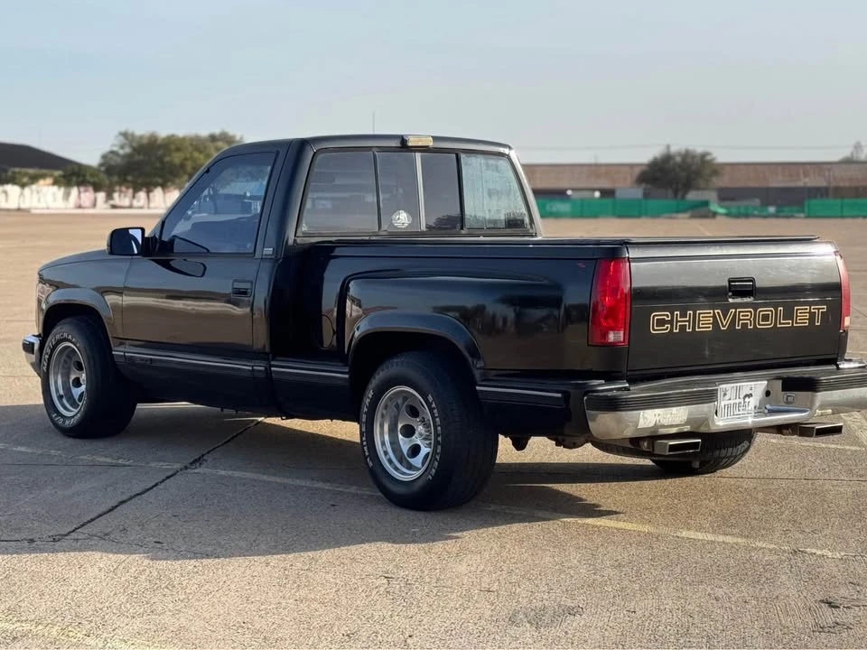 1990 Chevrolet C/K 4th Gen - Image 4 of 9