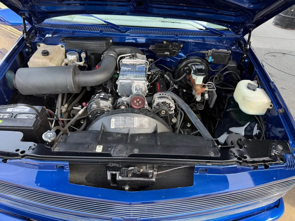 1990 Chevrolet C/K 4th Gen - Image 15 of 17
