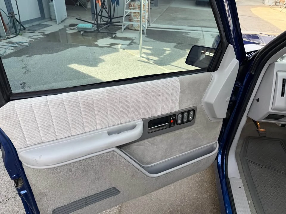 1990 Chevrolet C/K 4th Gen - Image 6 of 17