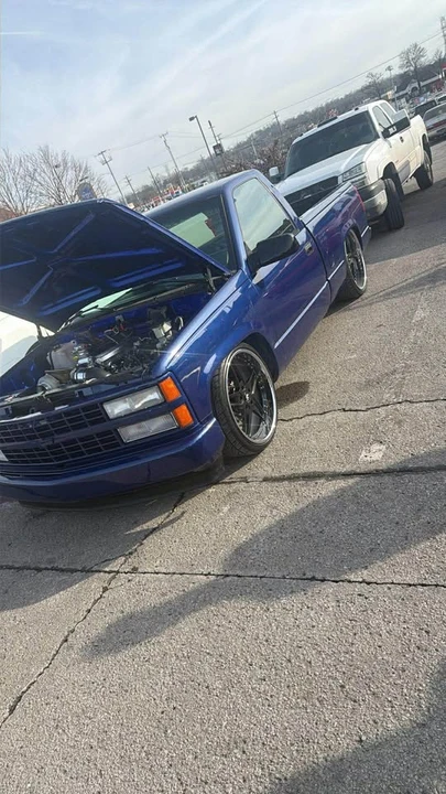 1990 Chevrolet C/K 4th Gen - Image 2 of 3