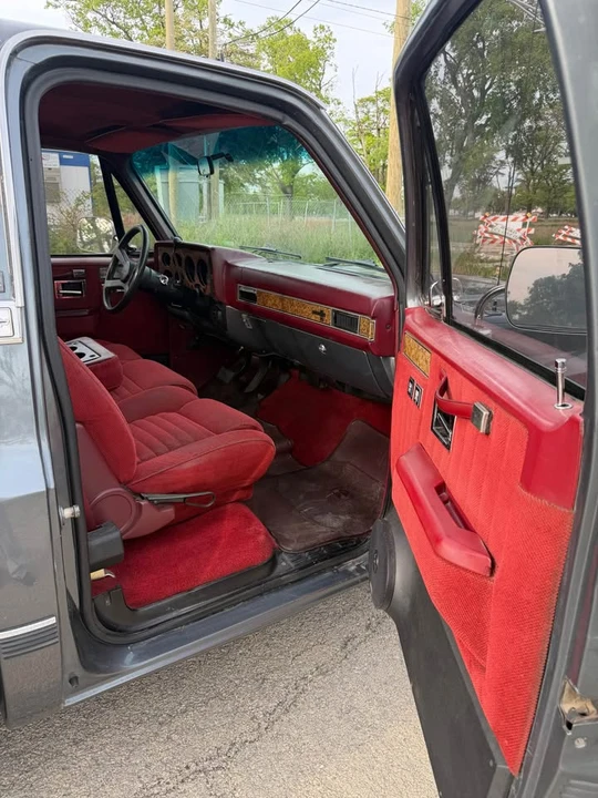 1990 Chevrolet C/K 4th Gen - Image 10 of 19