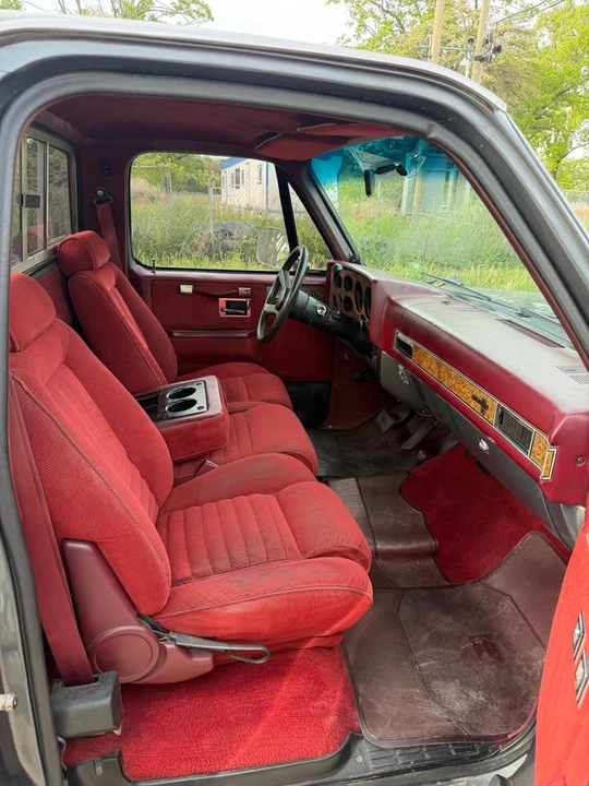 1990 Chevrolet C/K 4th Gen - Image 11 of 19