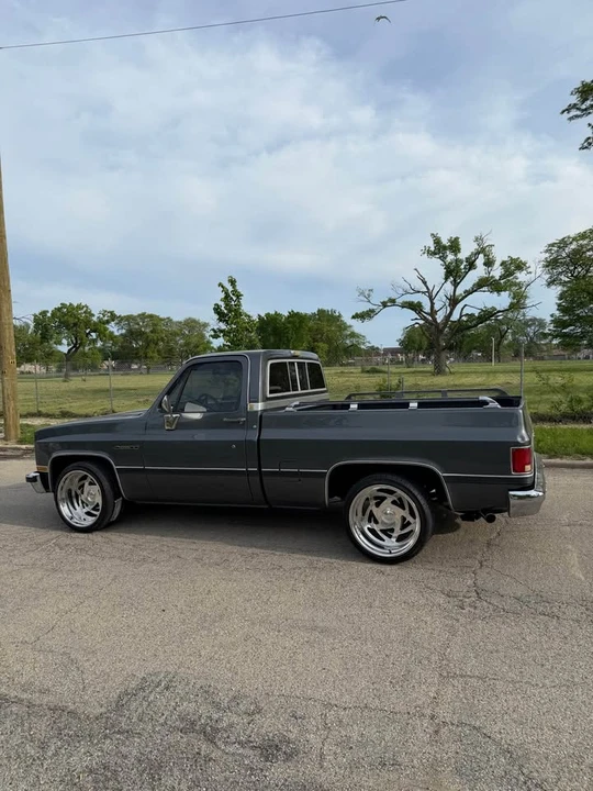 1990 Chevrolet C/K 4th Gen - Image 6 of 19