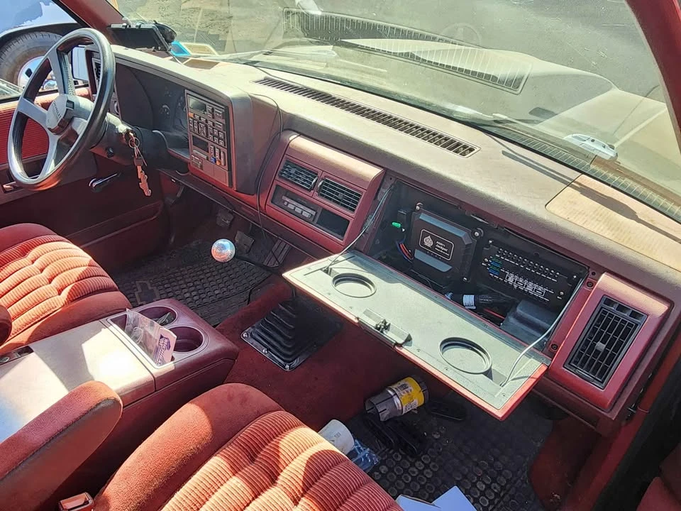 1990 Chevrolet C/K 4th Gen - Image 11 of 12