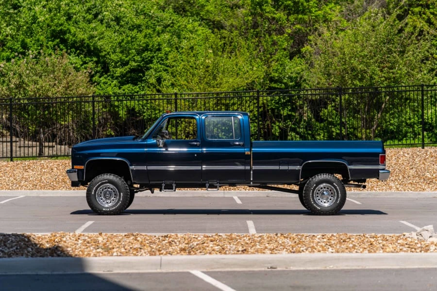 1990 Chevrolet C/K 4th Gen - Image 2 of 31