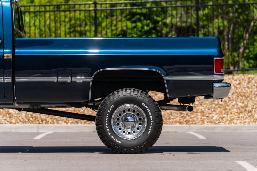 1990 Chevrolet C/K 4th Gen - Image 13 of 31