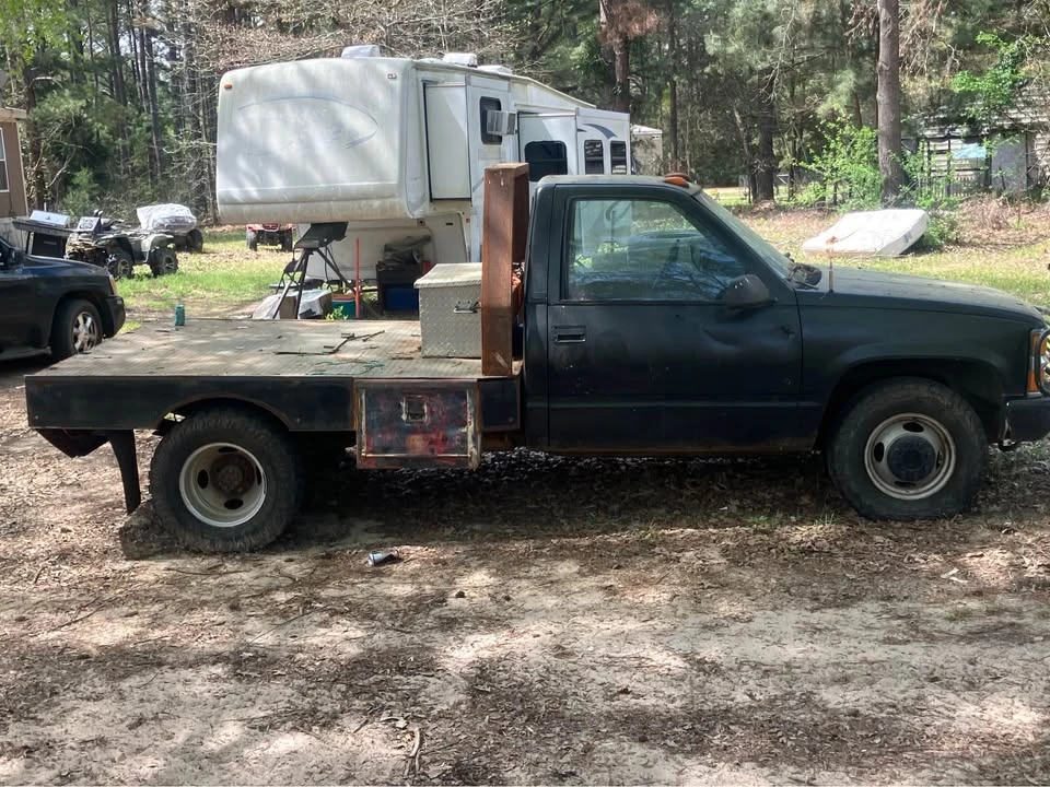 1990 Chevrolet C/K - Image 2 of 8