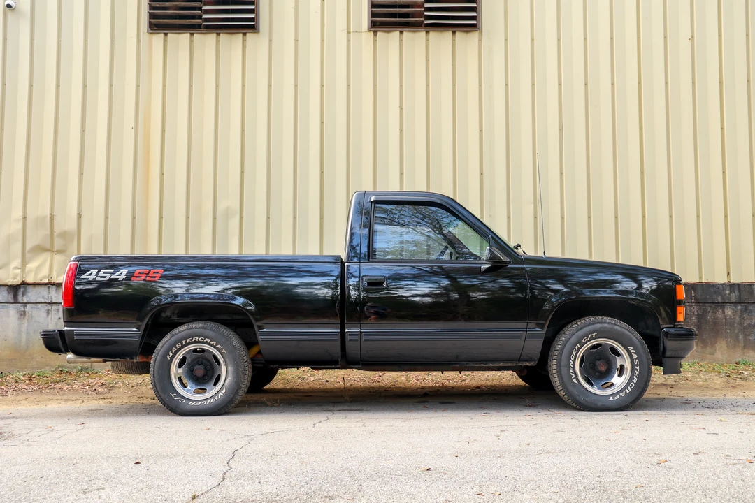 1990 Chevrolet 454 SS - Image 3 of 31