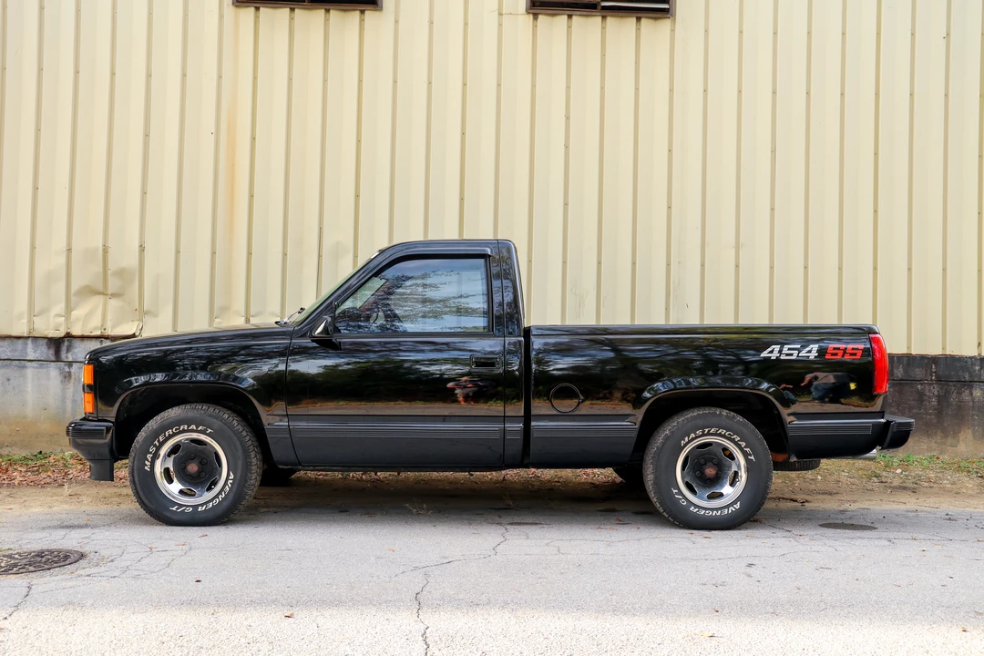 1990 Chevrolet 454 SS - Image 15 of 31