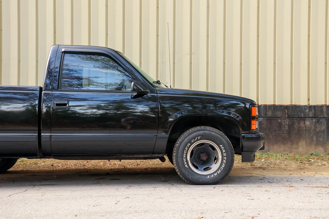 1990 Chevrolet 454 SS - Image 4 of 31