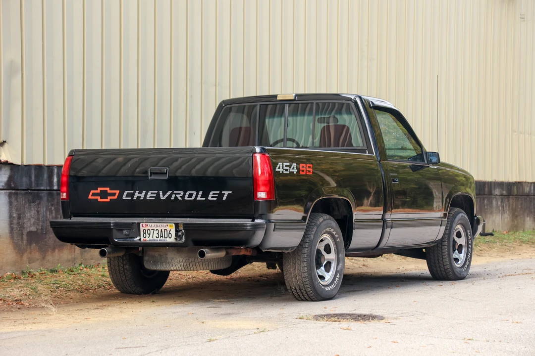 1990 Chevrolet 454 SS - Image 6 of 31