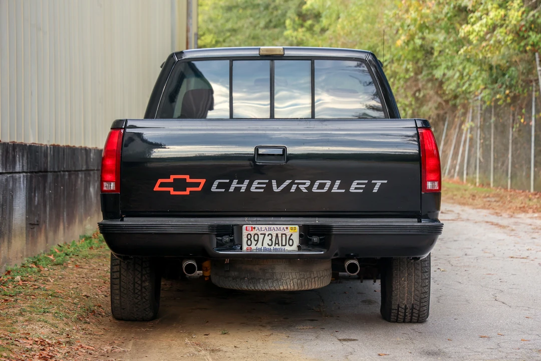 1990 Chevrolet 454 SS - Image 9 of 31