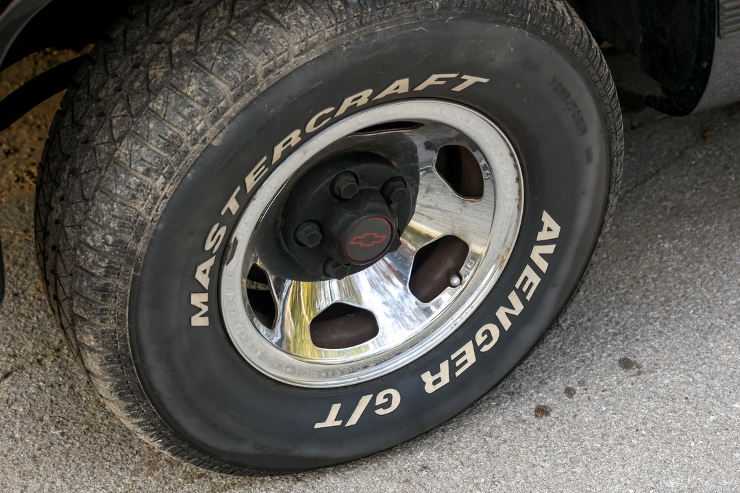 1990 Chevrolet 454 SS - Image 30 of 31