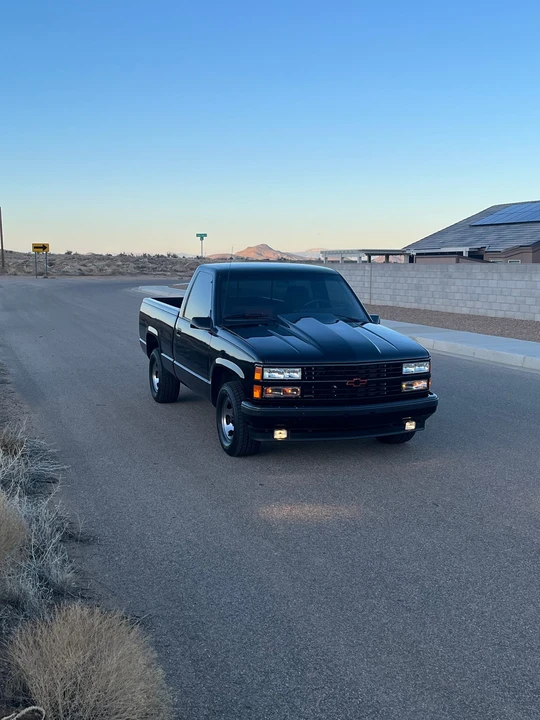 1990 Chevrolet 454 SS - Image 2 of 31