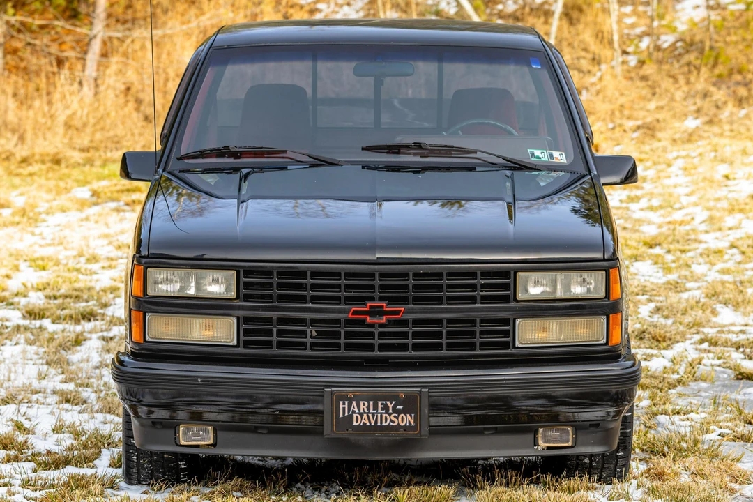 1990 Chevrolet 454 SS - Image 2 of 31