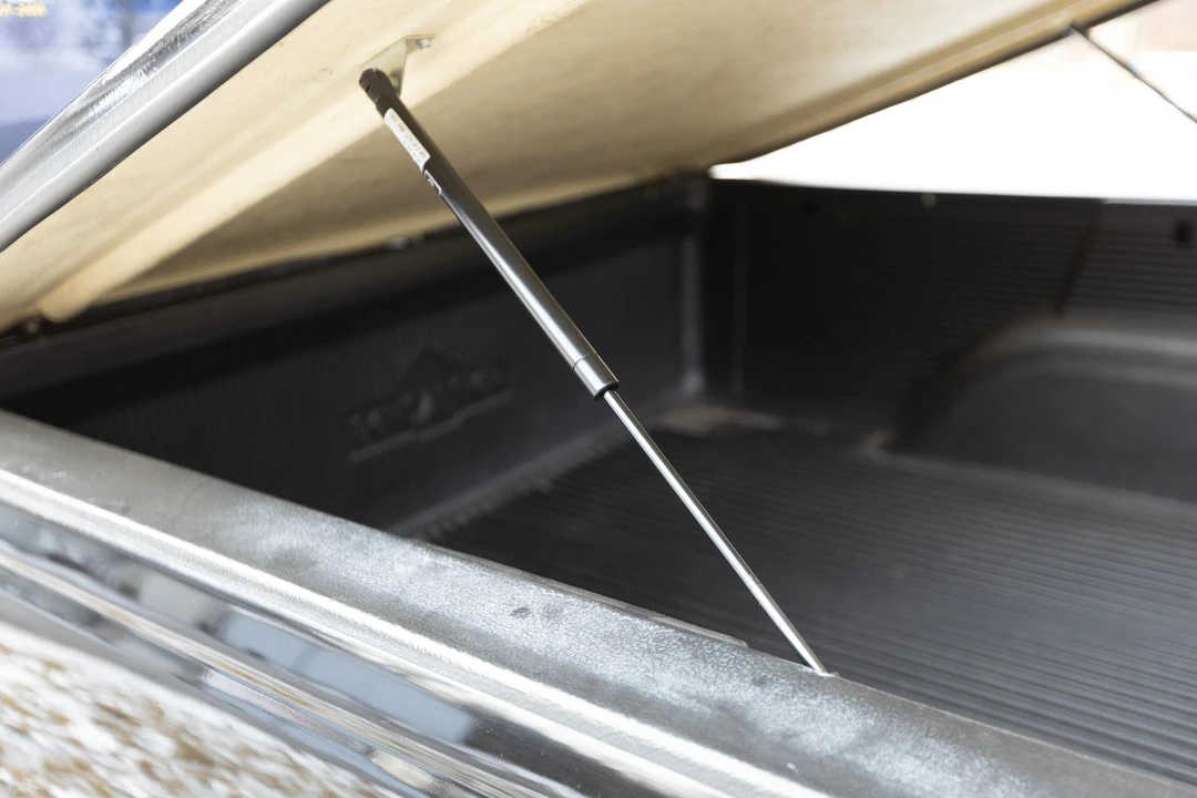 1990 Chevrolet 454 SS - Image 28 of 31
