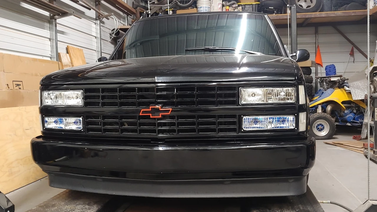 1990 Chevrolet 454 SS - Image 5 of 10