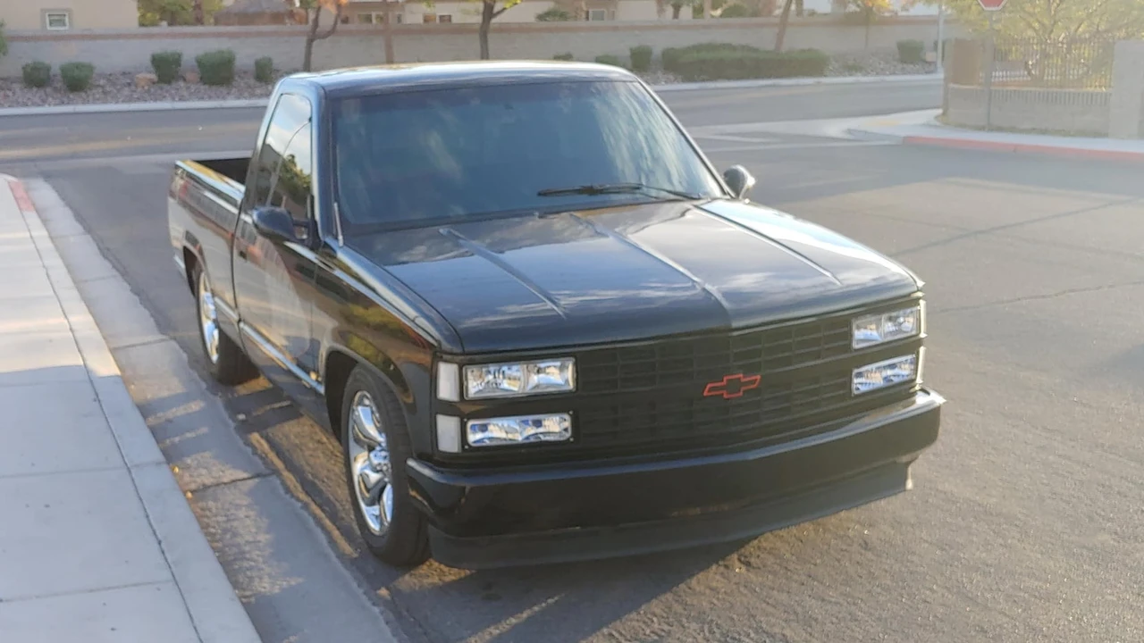 1990 Chevrolet 454 SS - Image 8 of 10