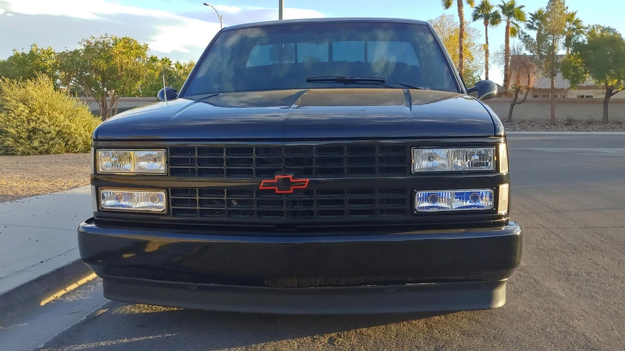 1990 Chevrolet 454 SS - Image 9 of 10