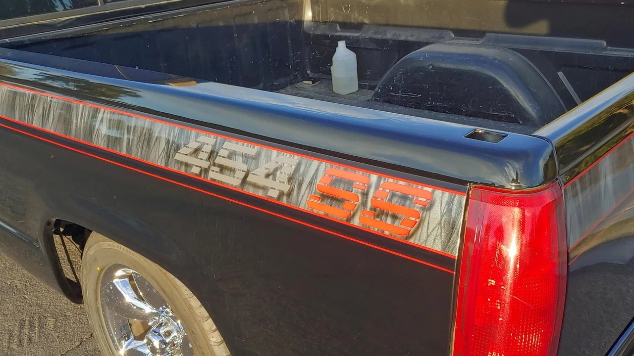1990 Chevrolet 454 SS - Image 4 of 10