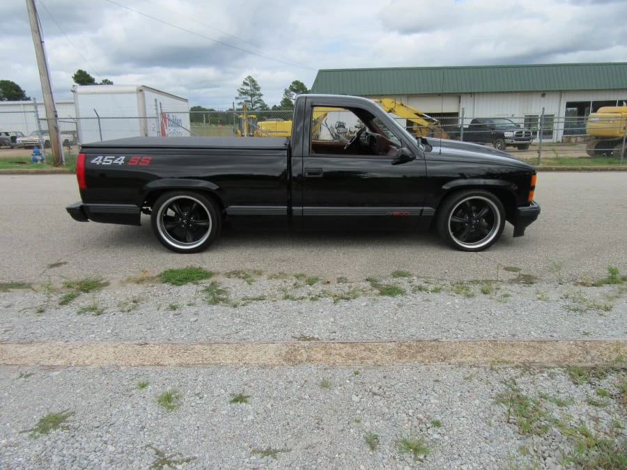 1990 Chevrolet 454 SS - Image 7 of 8
