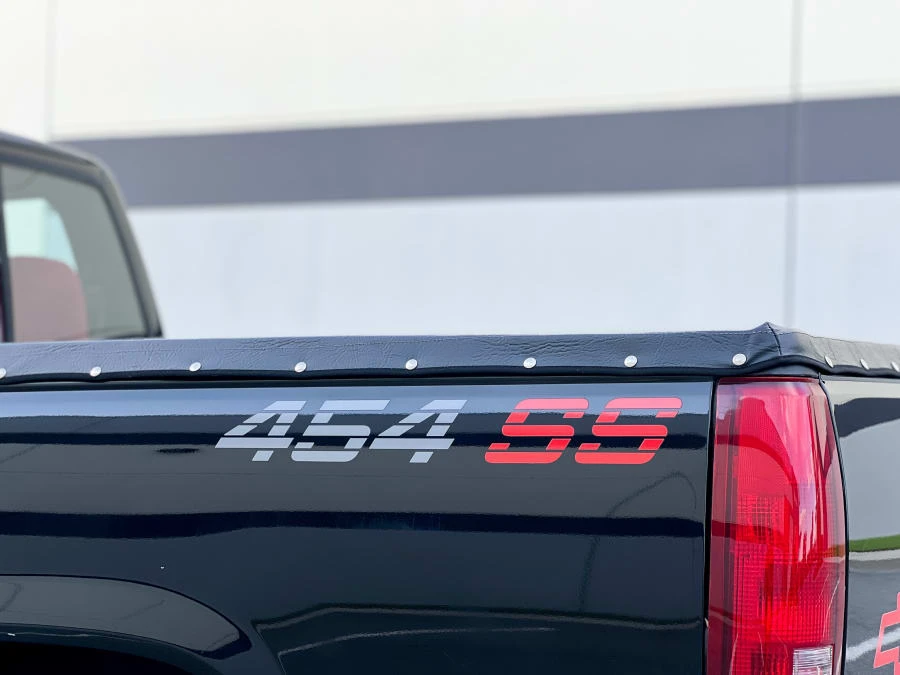 1990 Chevrolet 454 SS - Image 24 of 31