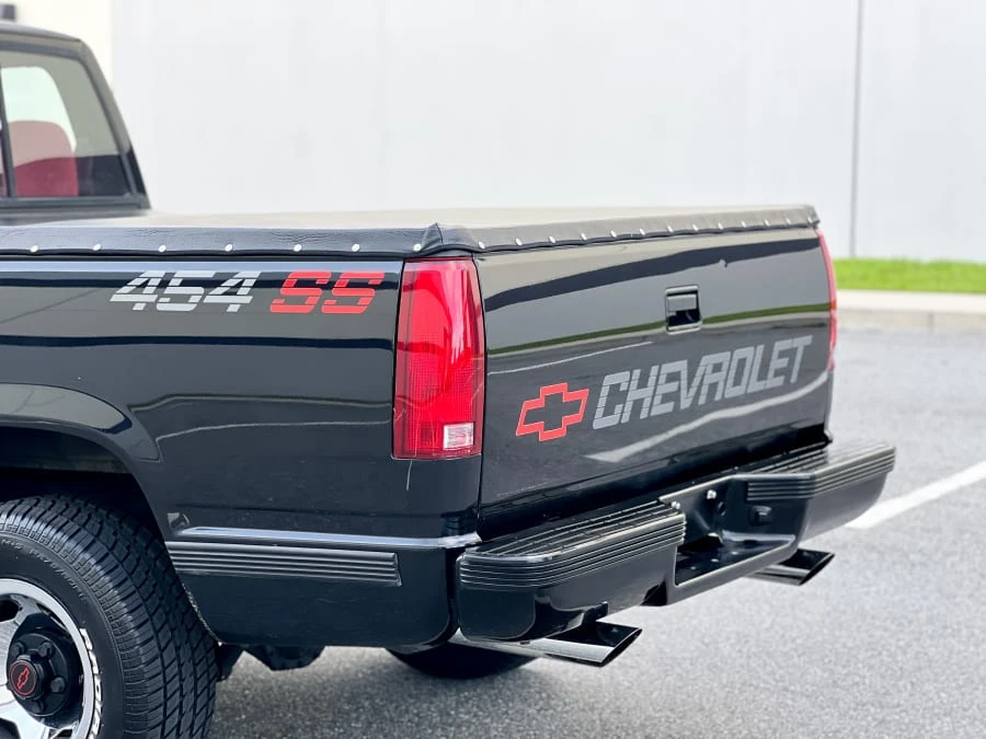 1990 Chevrolet 454 SS - Image 16 of 31