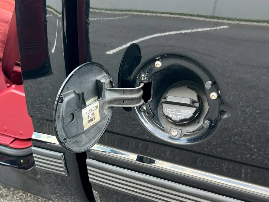 1990 Chevrolet 454 SS - Image 27 of 31