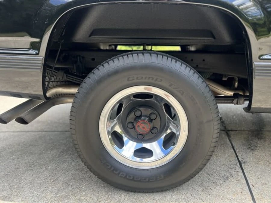 1990 Chevrolet 454 SS - Image 18 of 31